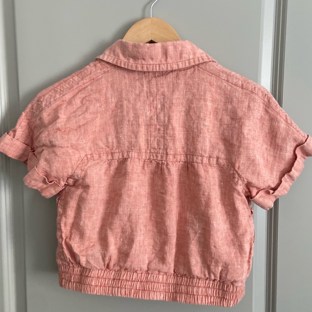Crop Top Button Down Size S - Picture 3 of 6